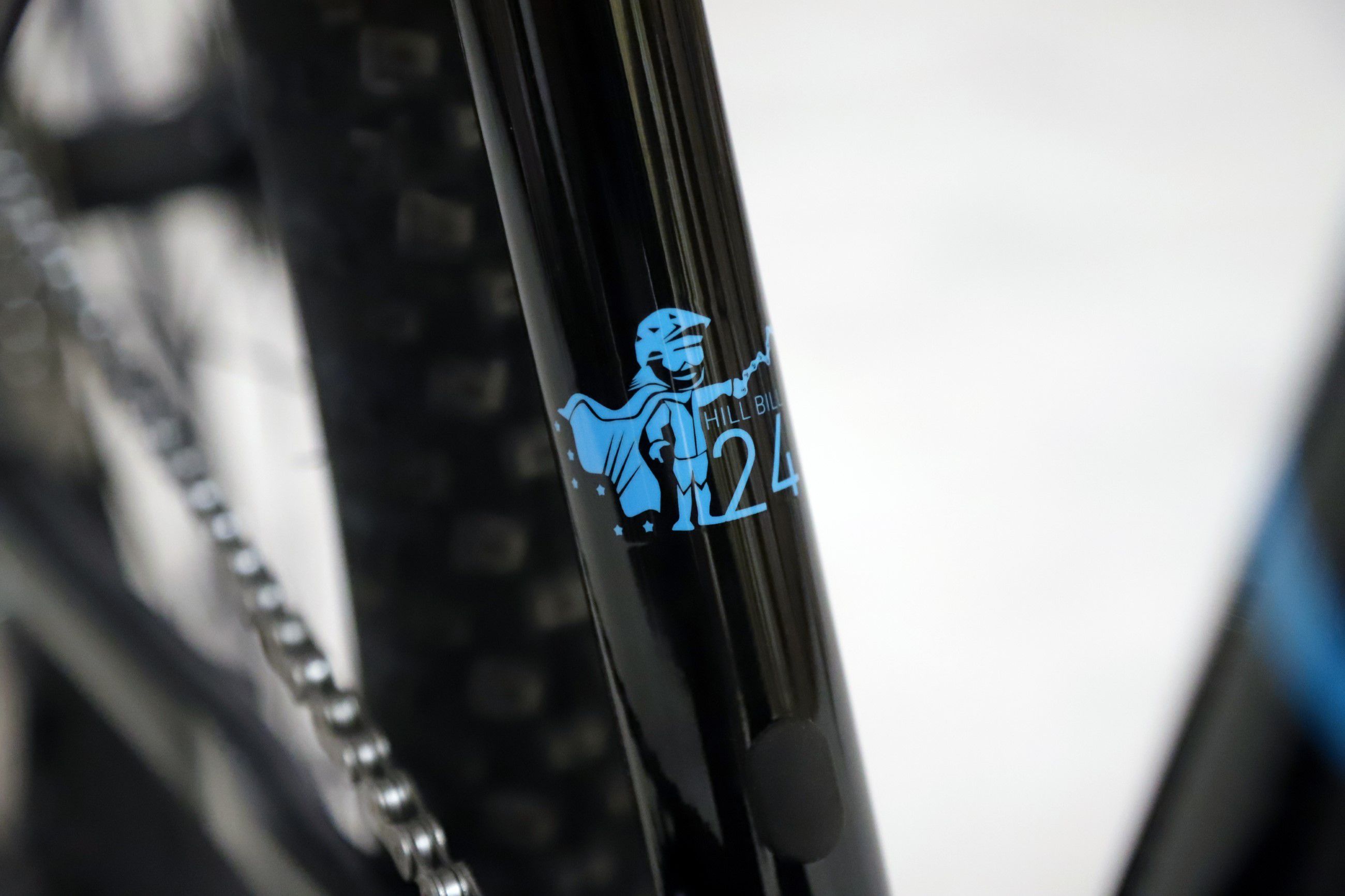 HILL BILL 24 MK2 Kinder- und Jugendvelo / black / 24 ZOLL