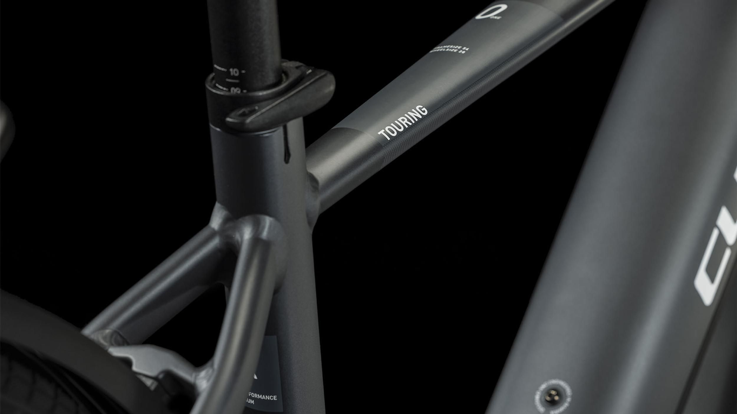 TOURING HYBRID ONE 500 2024 E-City- und Alltagsvelos / grey white / 58 CM