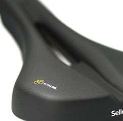 VAIA Sattel / schwarz / 151mm