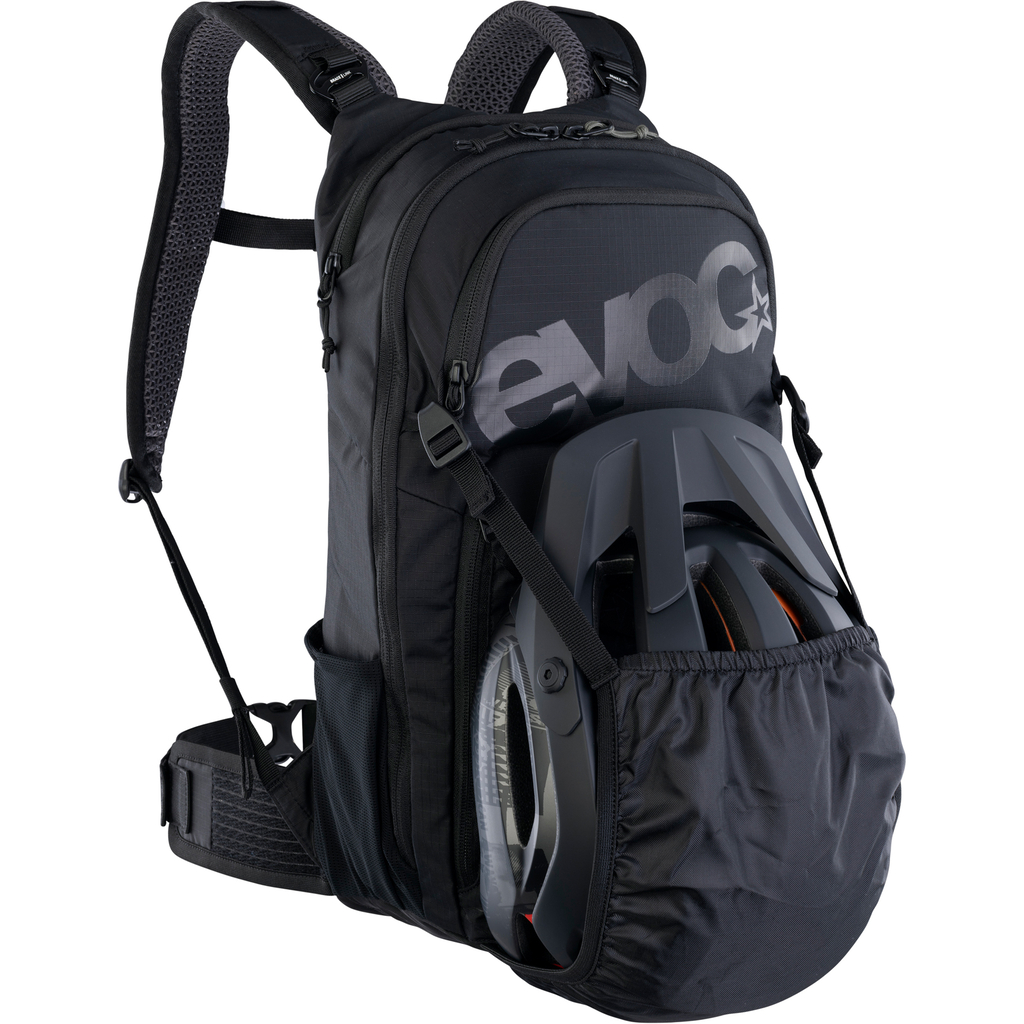 Stage 12L Backpack / black