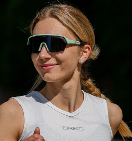 ERVO Sportbrille / onyx mint