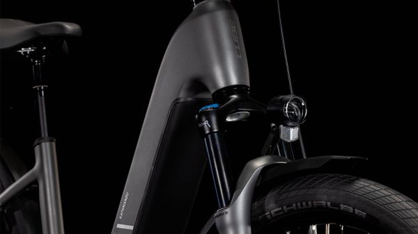 KATHMANDU HYBRID PRO 800 Tiefeinsteiger E-City und Alltagsvelo / slabgrey'n'chrome / 46 CM
