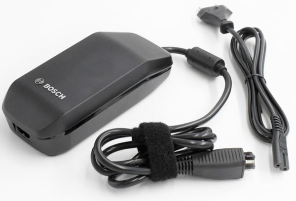 Ladegerät BPC3YYY / schwarz / BPC3200, 2 A, 167x76x45 mm, 525 g