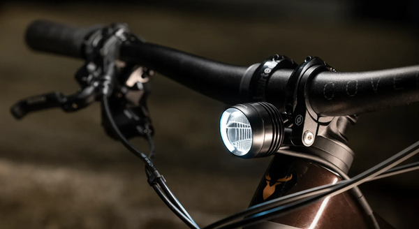 MINI 3 PRO E-Bike-Scheinwerfer / 12V / 1100lm/650lm