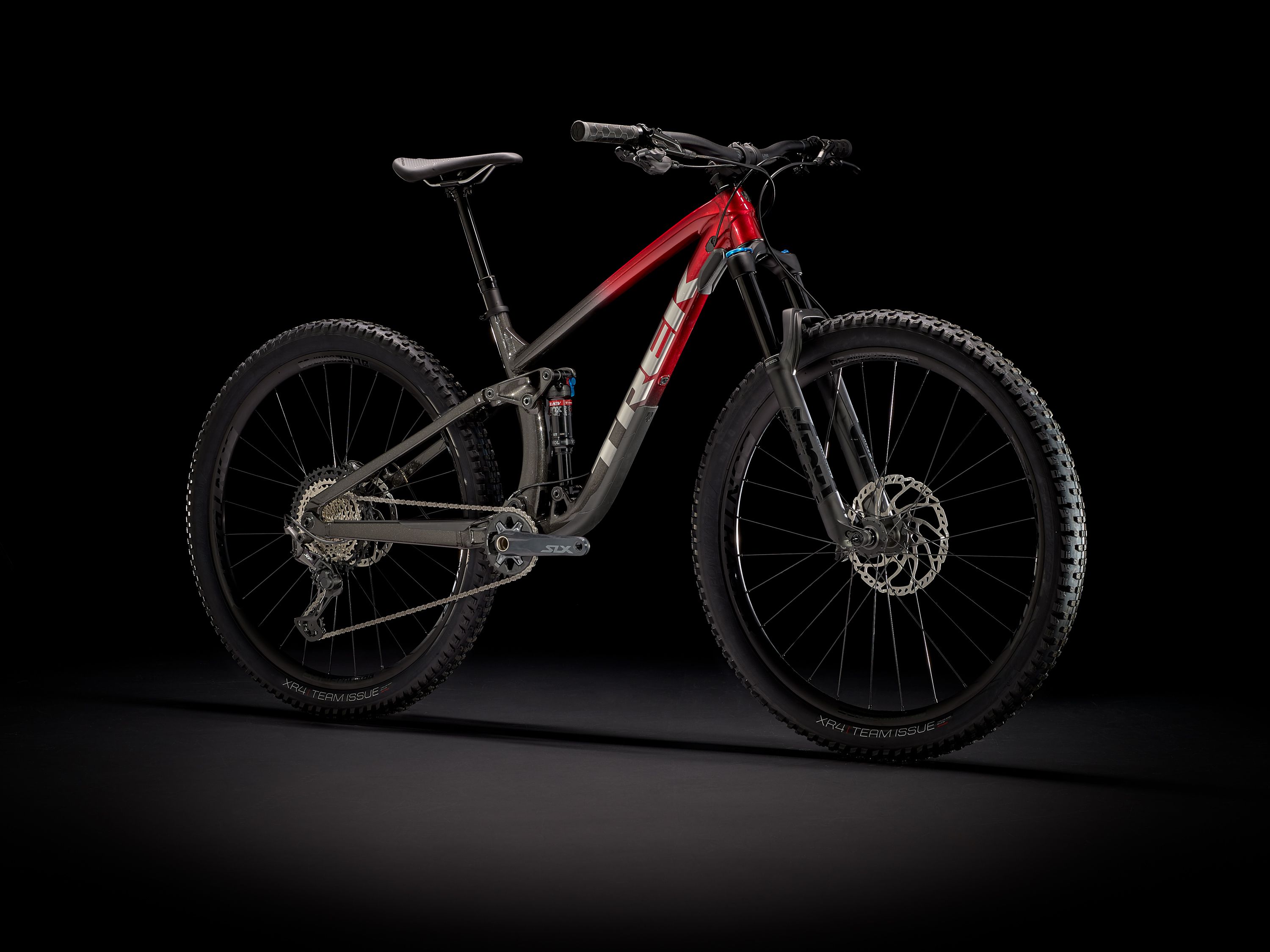 FUEL EX 8 XT MTB Fully / rot / S
