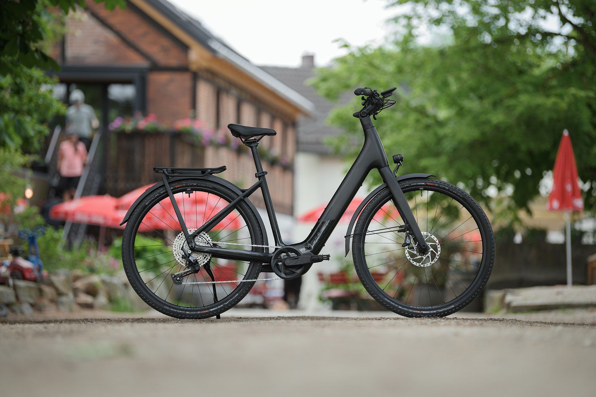 KATHMANDU HYBRID C:62 E-City- und Alltagsvelo / carbon black / 58 CM