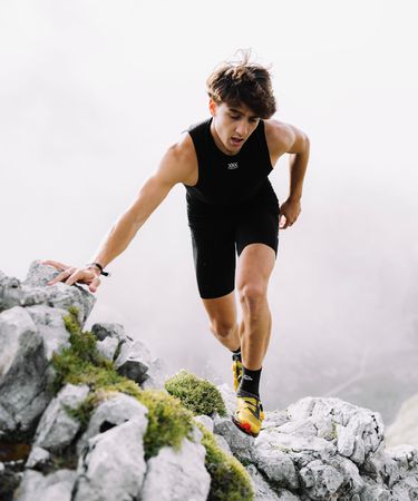 Men Energizer 4.0 LT Singlet / Opal Black/Actic White / S