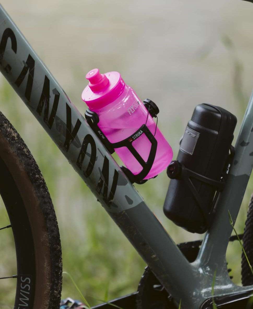 Bidon Fly Tex / clear pink / 550 ml, 51 g, Durchmesser 74 mm