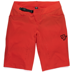 Traverse Shorts / coral / S