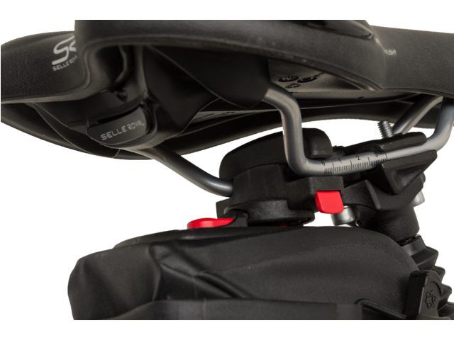 SHELTER Saddlebag Klickfix black / black