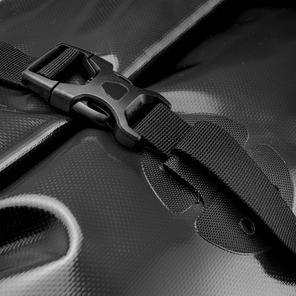 RACK-PACK FREE ML Tasche / black / 31