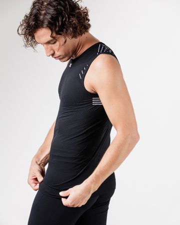 Men Invent 4.0 LT Singlet / Opal Black/Actic White / S