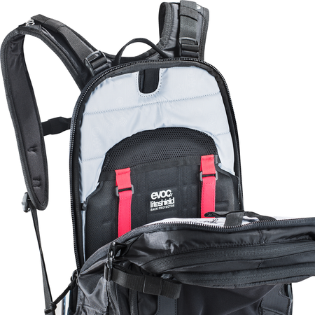 FR Tour 30L Backpack / black / M/L