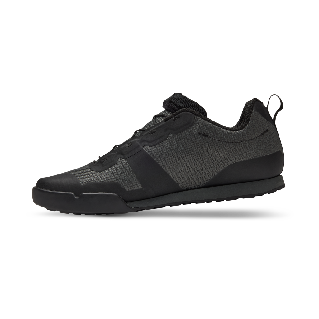 Tracker / black / 37