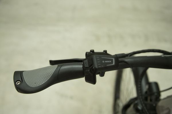 eCOMFORT DS NEO+ Crossover E-Bike / ash / 41 CM