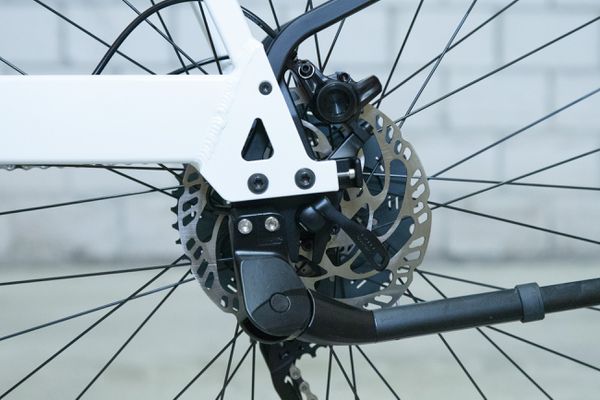 NEVO4 GT TOURING E-City- und Alltagsvelo / pure white / 56 CM
