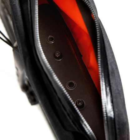Bolt-On Top Tube Bag / schwarz / 25 x 13 x 3 cm, 0.8 l