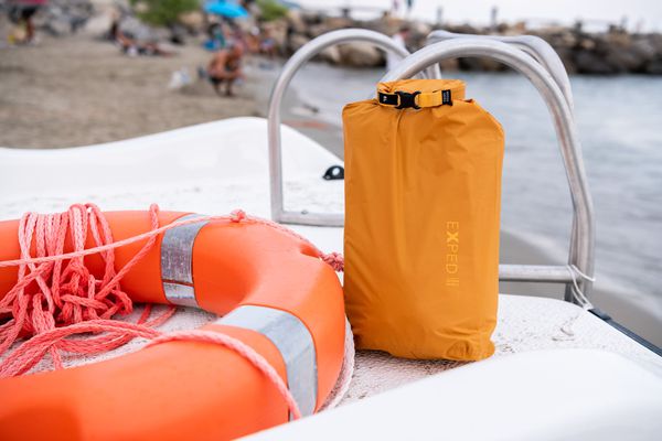 DRYBAG VERSA Wasserdichte Packbeutel / gold / 5l