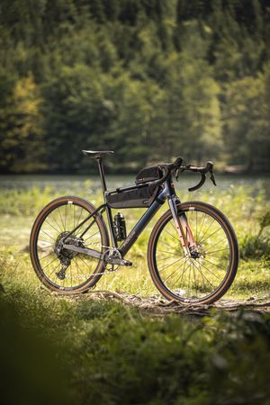 ATLAS 8.8 Gravelbike / Azurblue/Diamondblack / S