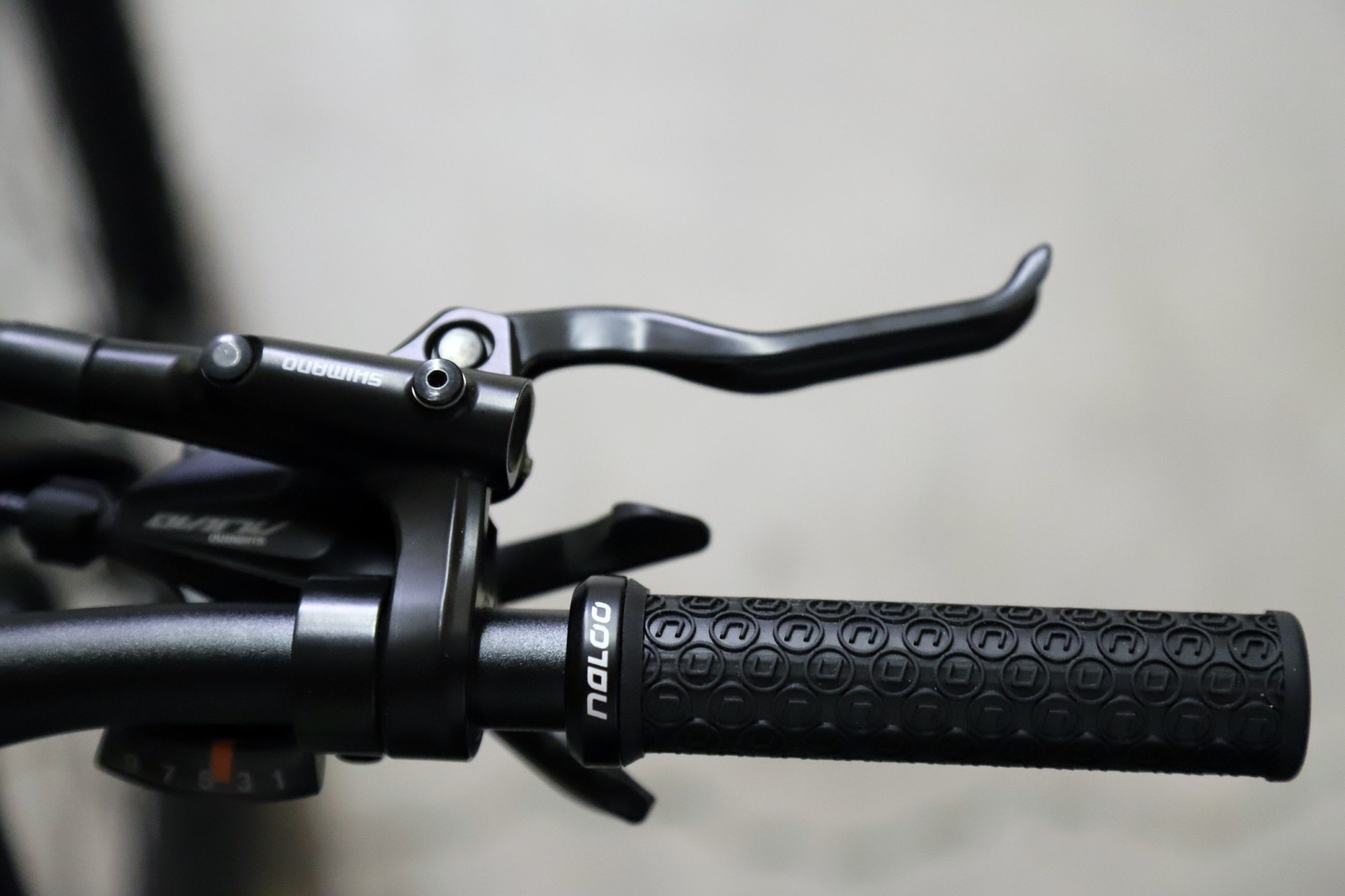 HILL BILL 24 MK2 Kinder- und Jugendvelo / black / 24 ZOLL