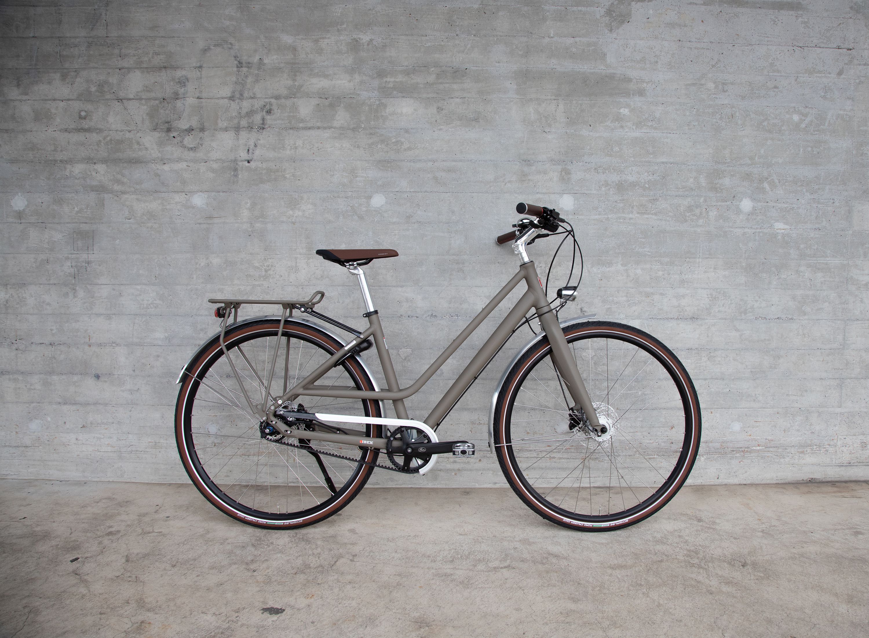 LAZY DAY GATES ALFINE 8 Wmn City- und Alltagsvelo / olive matt / 46 CM