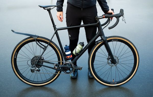 WIN WING 2 Spritzschutz Gravel / schwarz / 28", BREITE 23-60mm
