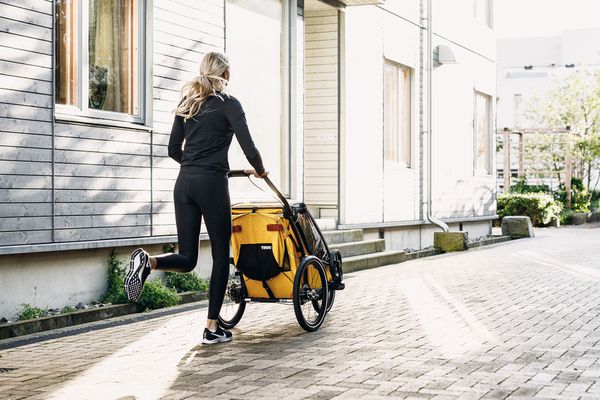 THULE CHARIOT SPORT 2 Kinderanhänger / yellow on black