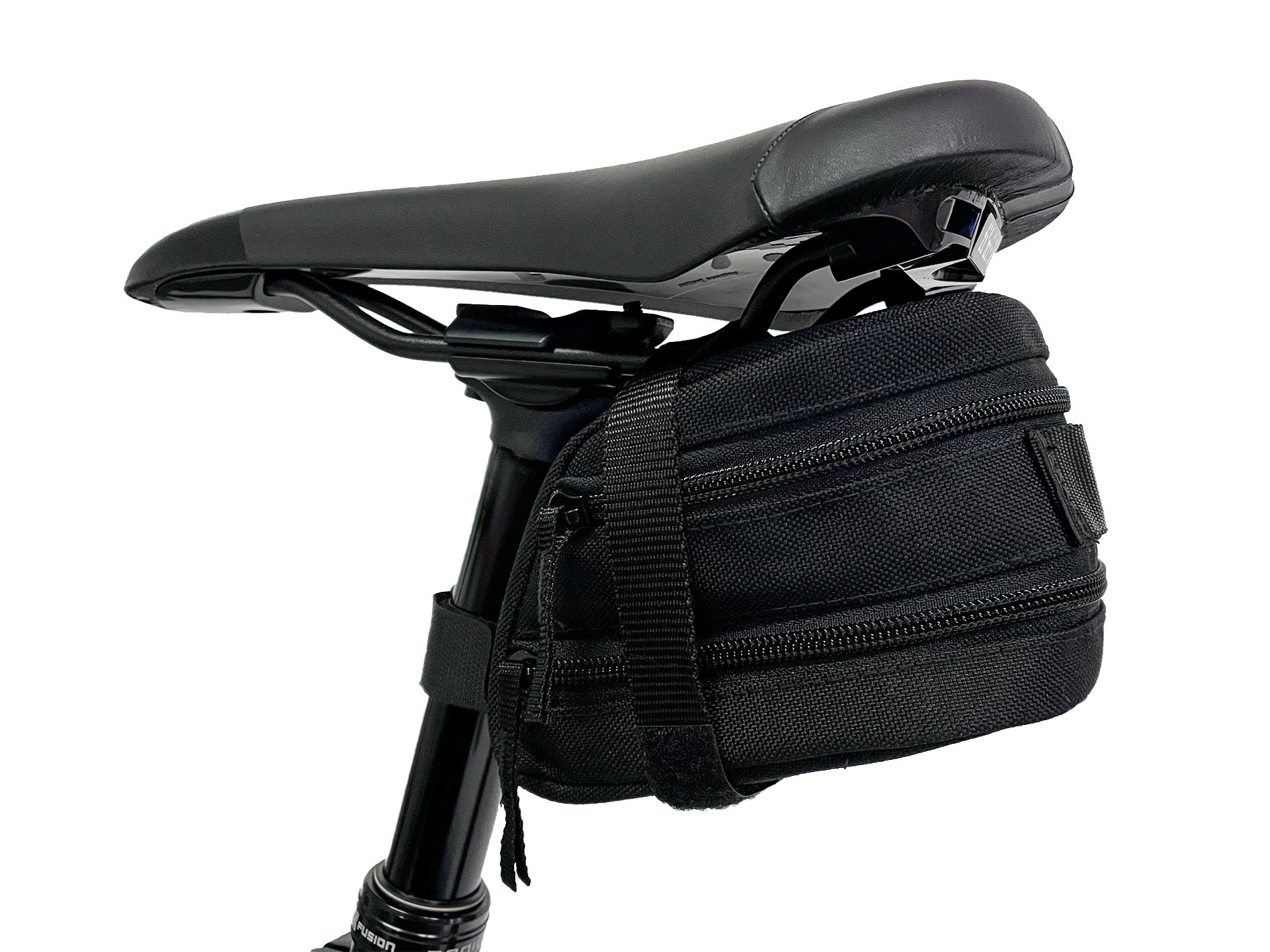 URGENTA Satteltasche / schwarz