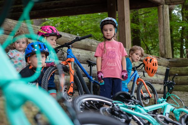 ELLA 200 2022 Kindervelo / purple coral / 20 ZOLL