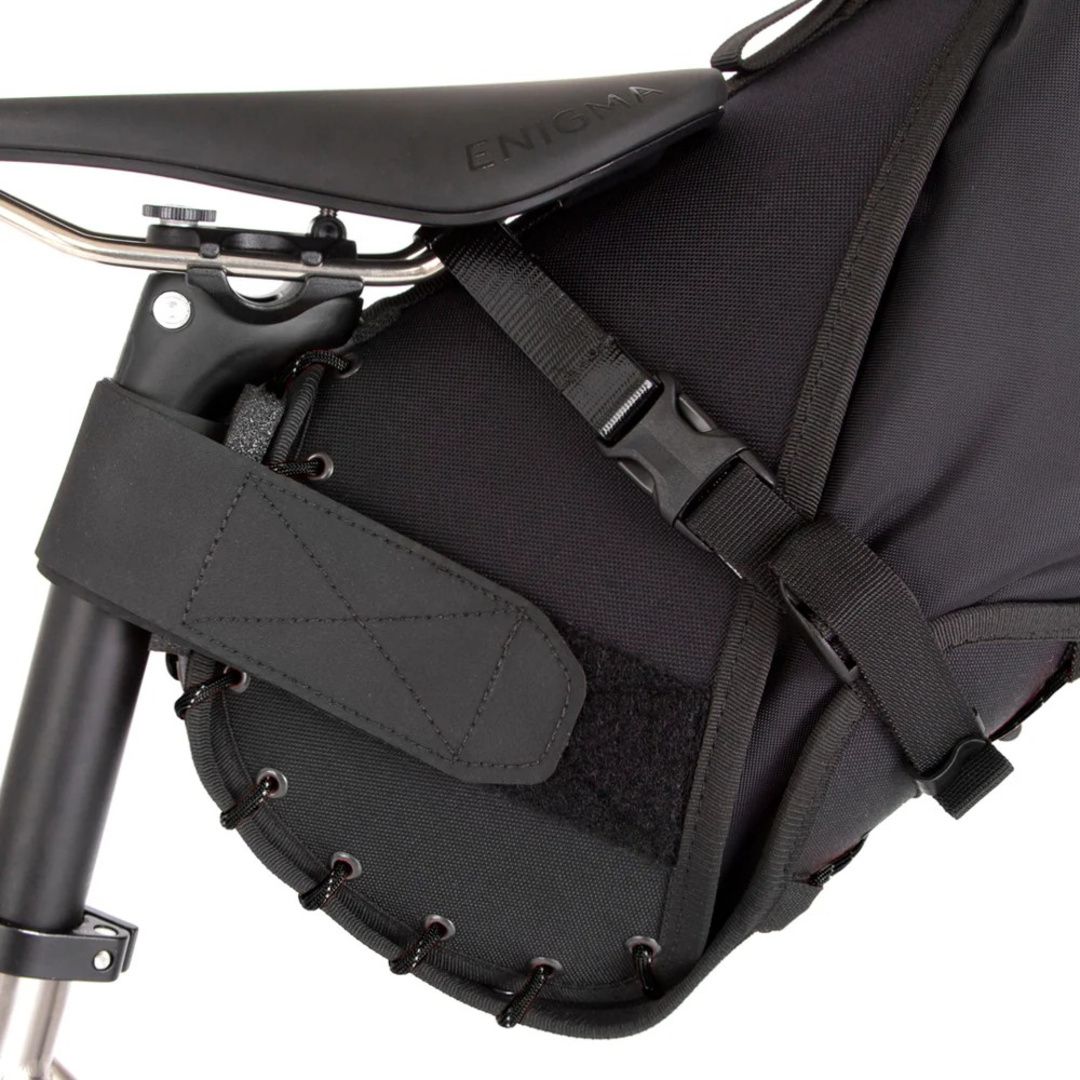 Saddle Bag 14 litres Black / schwarz / 45 x 18 x 18 cm, 14 l