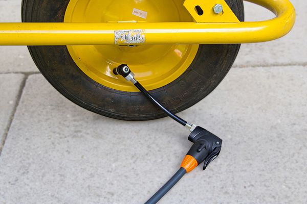 ZIPFLINGER Ventiladapter für alle Ventilarten / schwarz
