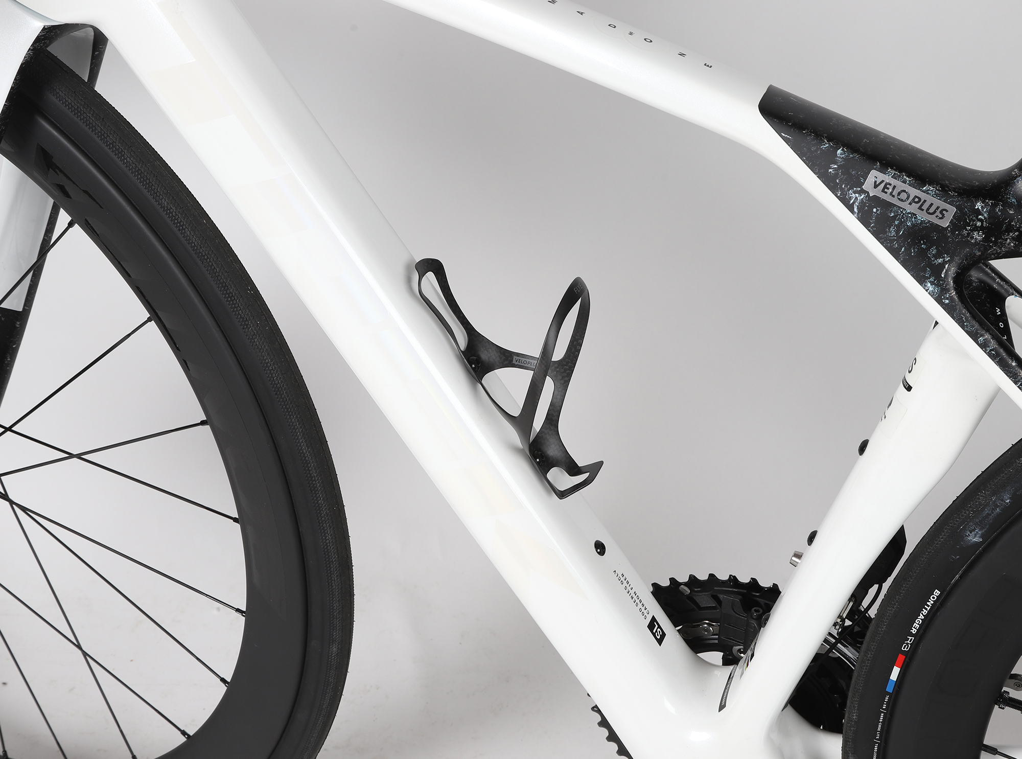 FLYE Bidonhalter aus Carbon, UD/3K / schwarz