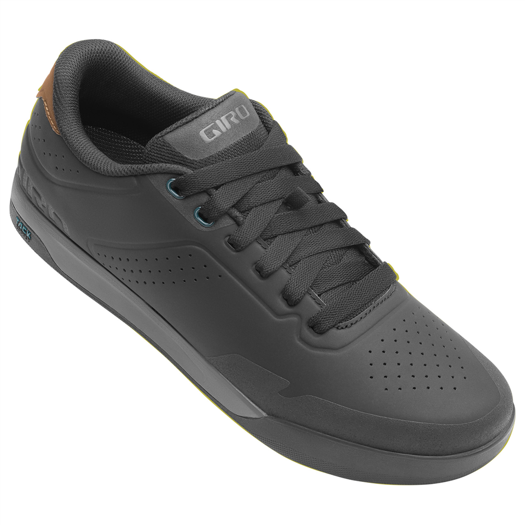 Latch Shoe / black/dark shadow / 49
