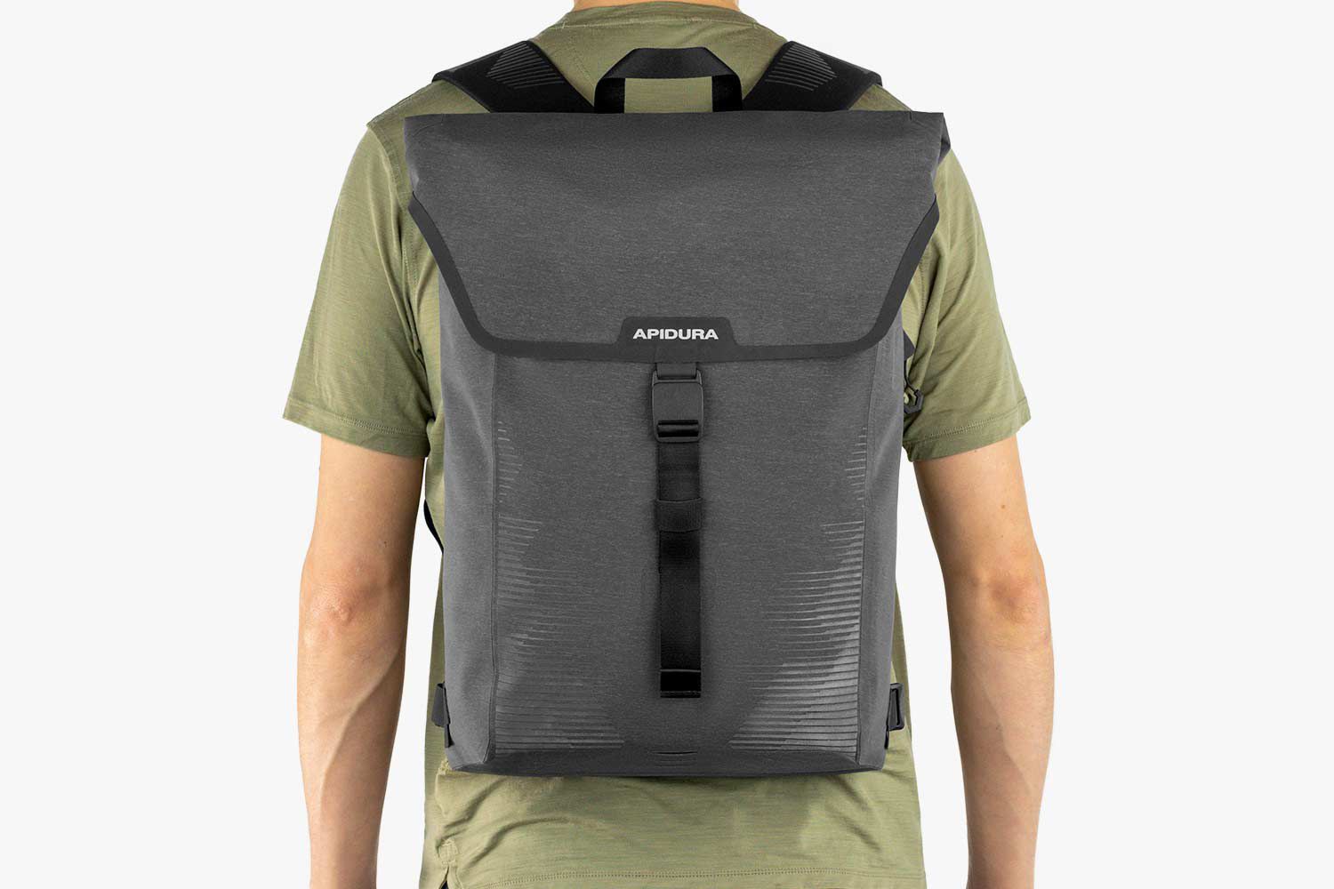CITY BACKPACK Rucksack (20L) / grey / 20 L