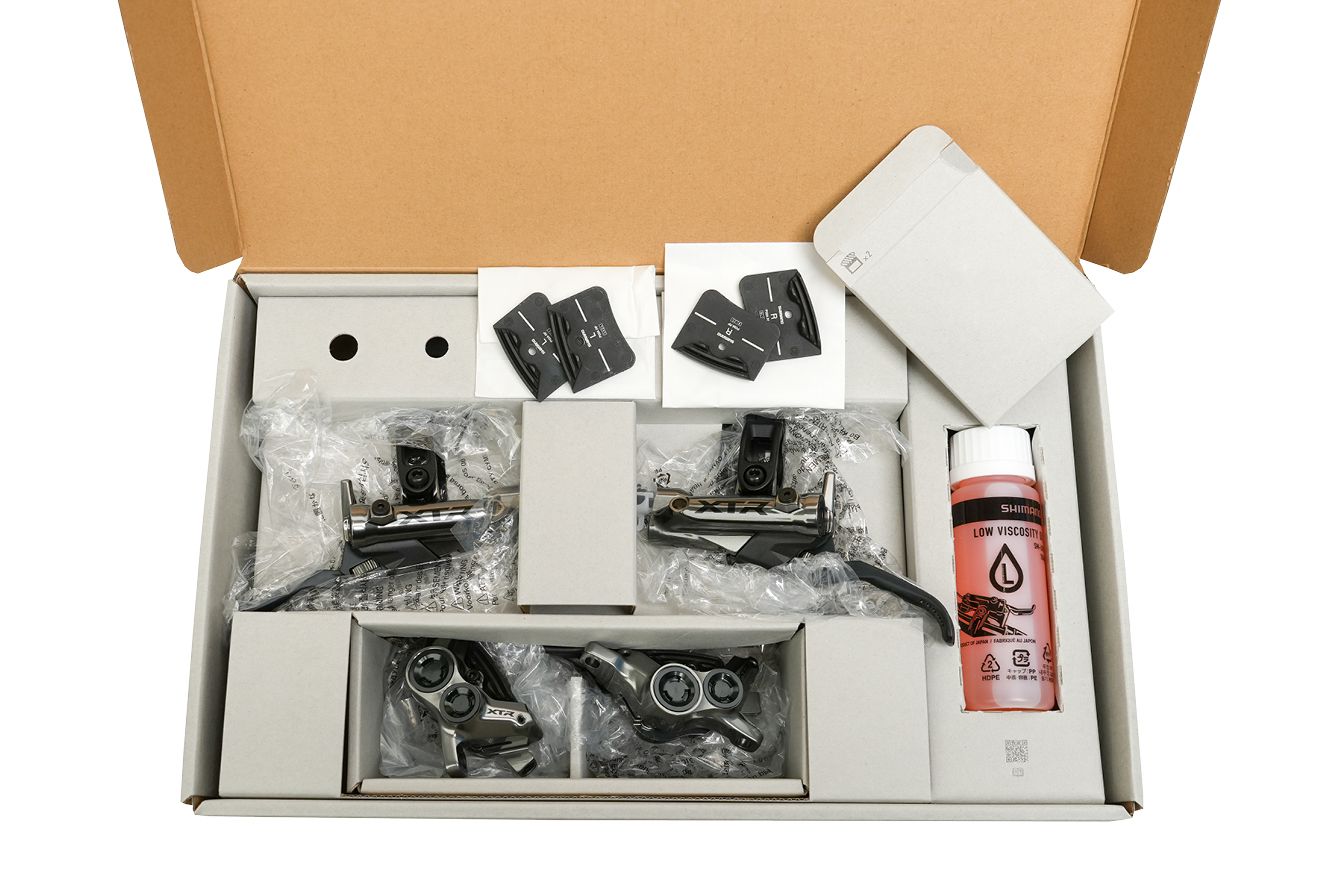 Scheibenbremsen-Set XTR BR-M9220 mit BL-M9220 Upgrade Kit vorne & hinten Box