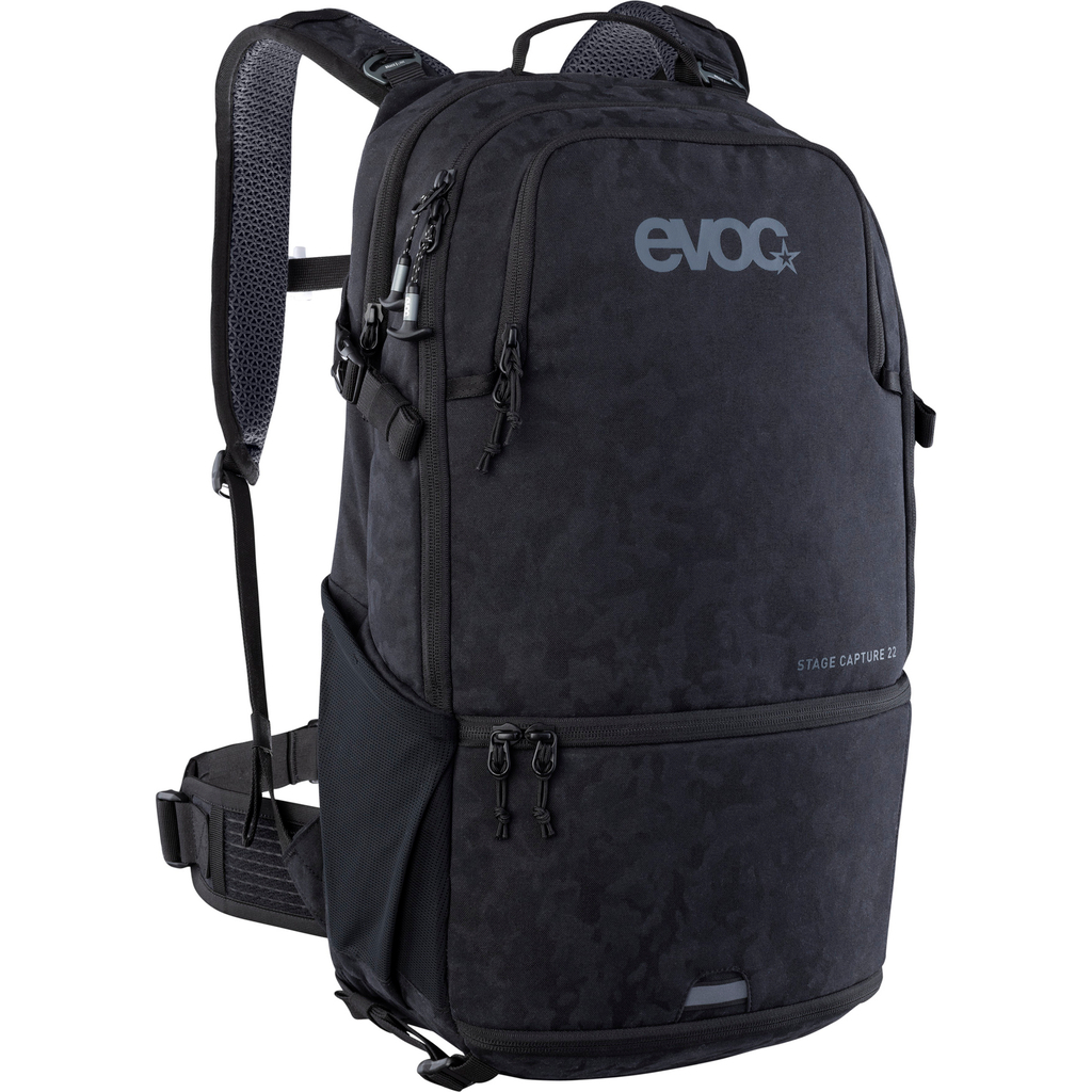 Stage Capture 22L Backpack / black