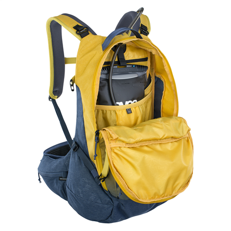 Trail Pro 26L Backpack / curry/denim / S/M