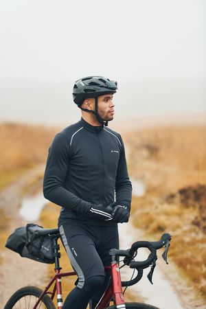 MATERA Herren-Langarmtrikot / black / S