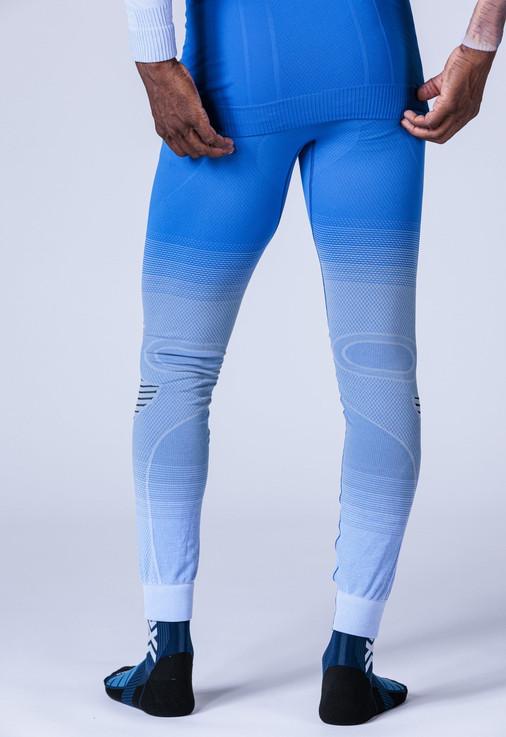 Men Invent FX Pants / blossom blue light grey optical white / M