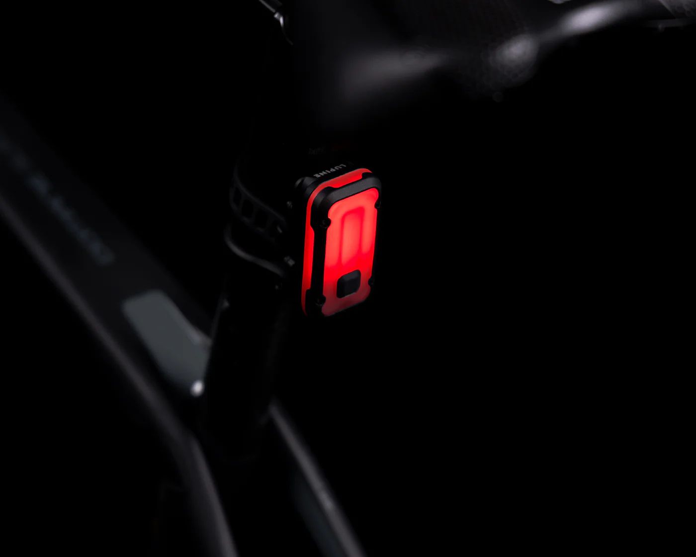 ROTLICHT PRO INT. Akkurücklicht / 120lm