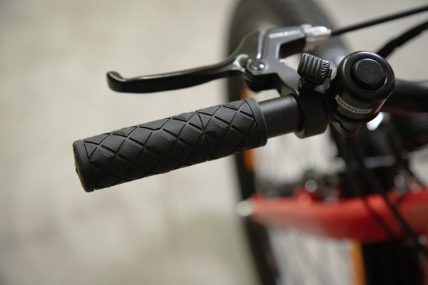 FLiZZi 24 KETTE EQ Kindervelo / rot / 24 ZOLL