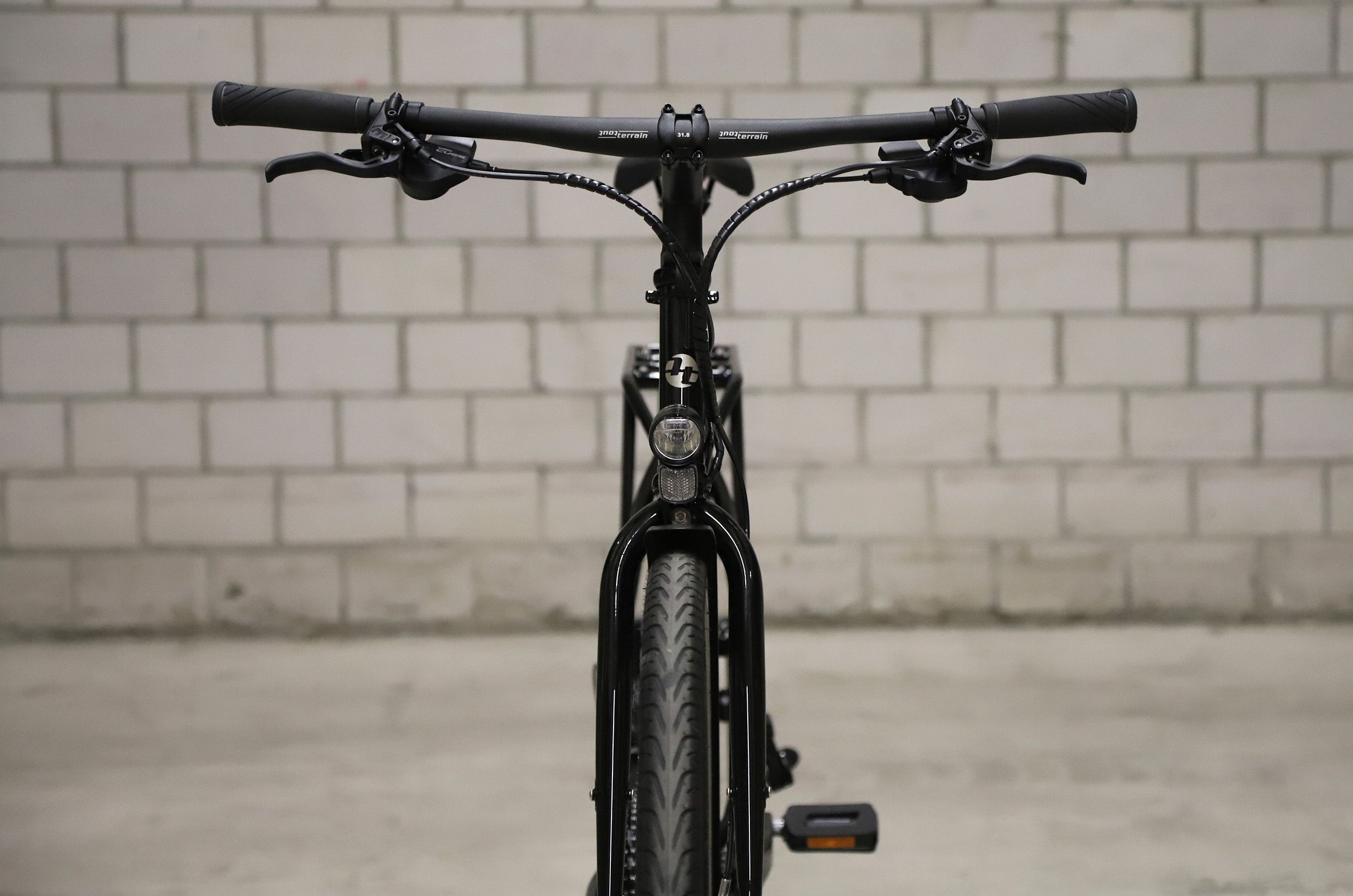 AMBER ROAD SELECT 3.1 Tourenvelo / schwarz glänzend / L