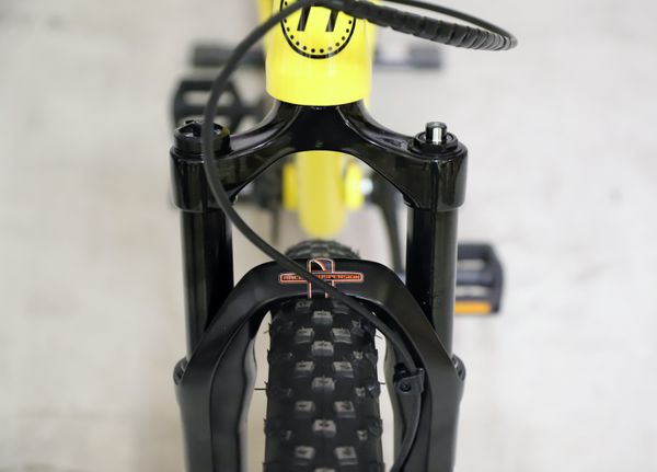 HILL BILL 24 MK2 Kinder- und Jugendvelo / yellow / 24 ZOLL