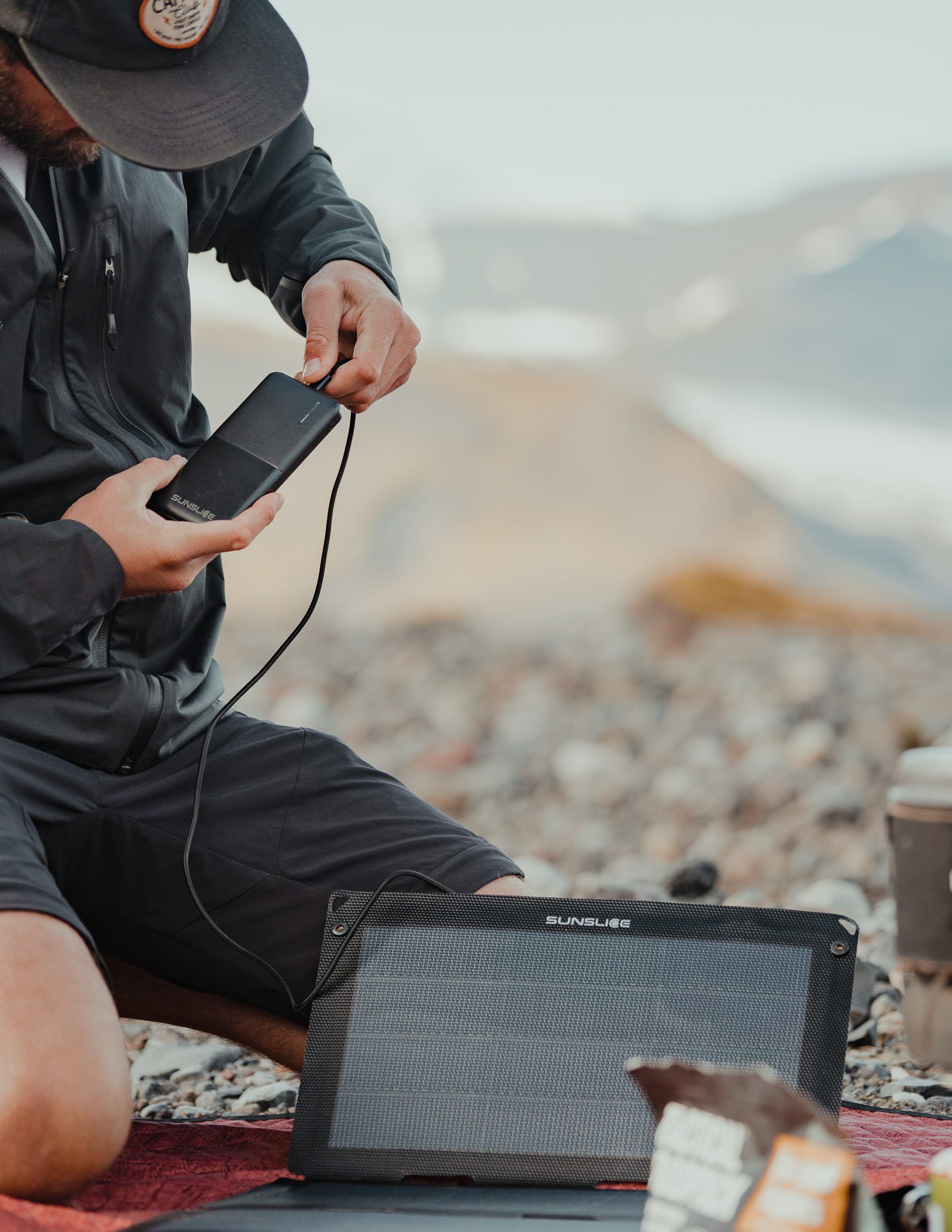 TREKKER PRO KIT Solar Panel & Powerbank / 18W, 10000mAh