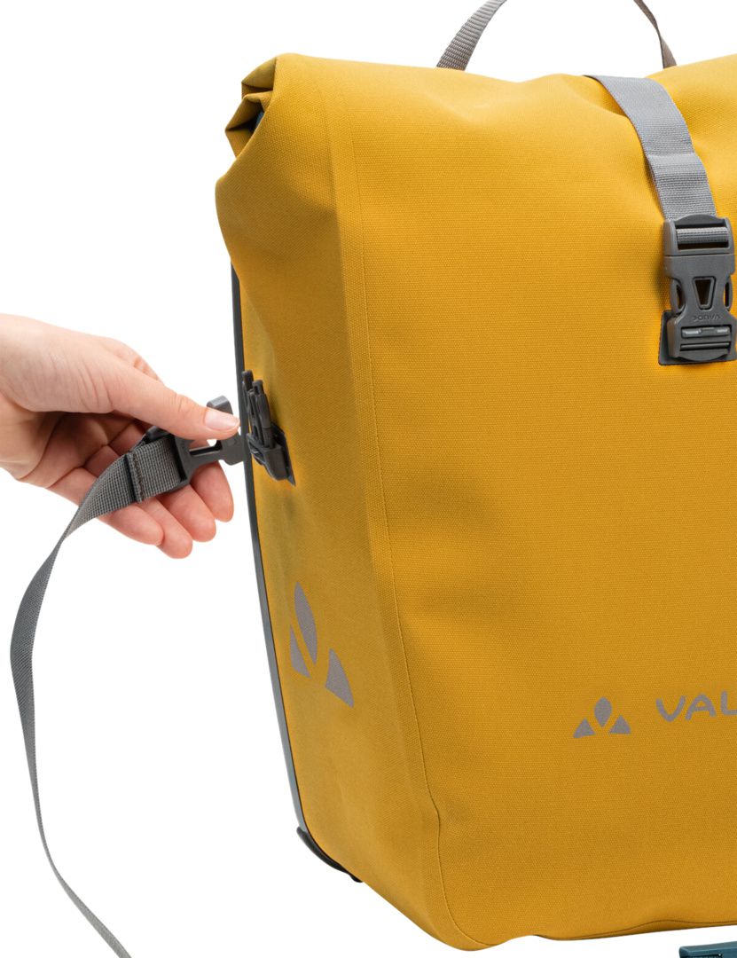 Aqua Back Deluxe Single / burnt yellow / 24 l