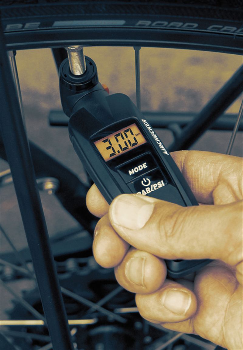 AIRCHECKER 2.0 Reifendruckmesser / schwarz