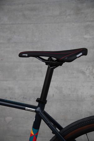 ARTEMIS LIGHT Sattel / schwarz / 135mm