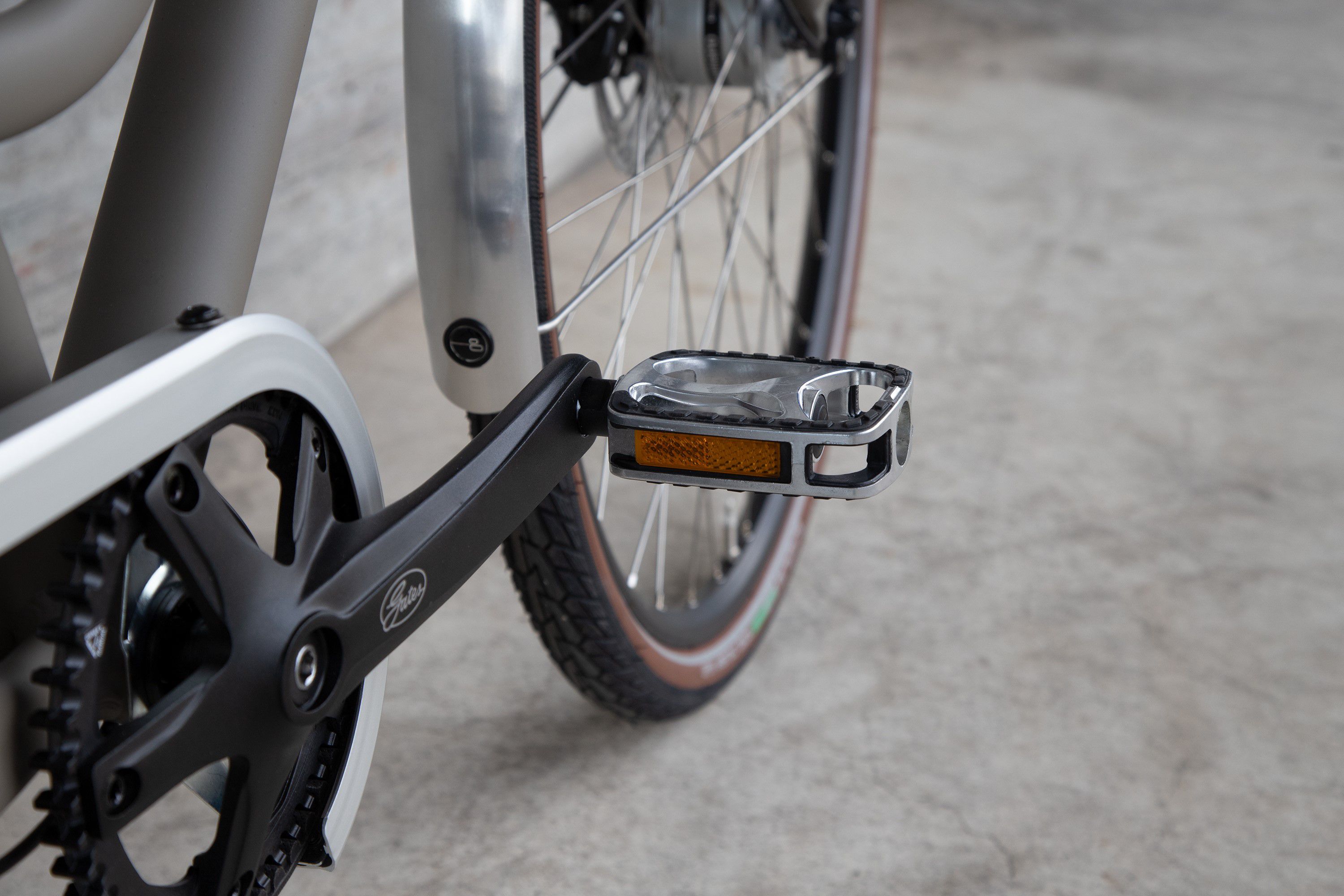 LAZY DAY GATES ALFINE 8 Wmn City- und Alltagsvelo / olive matt / 46 CM