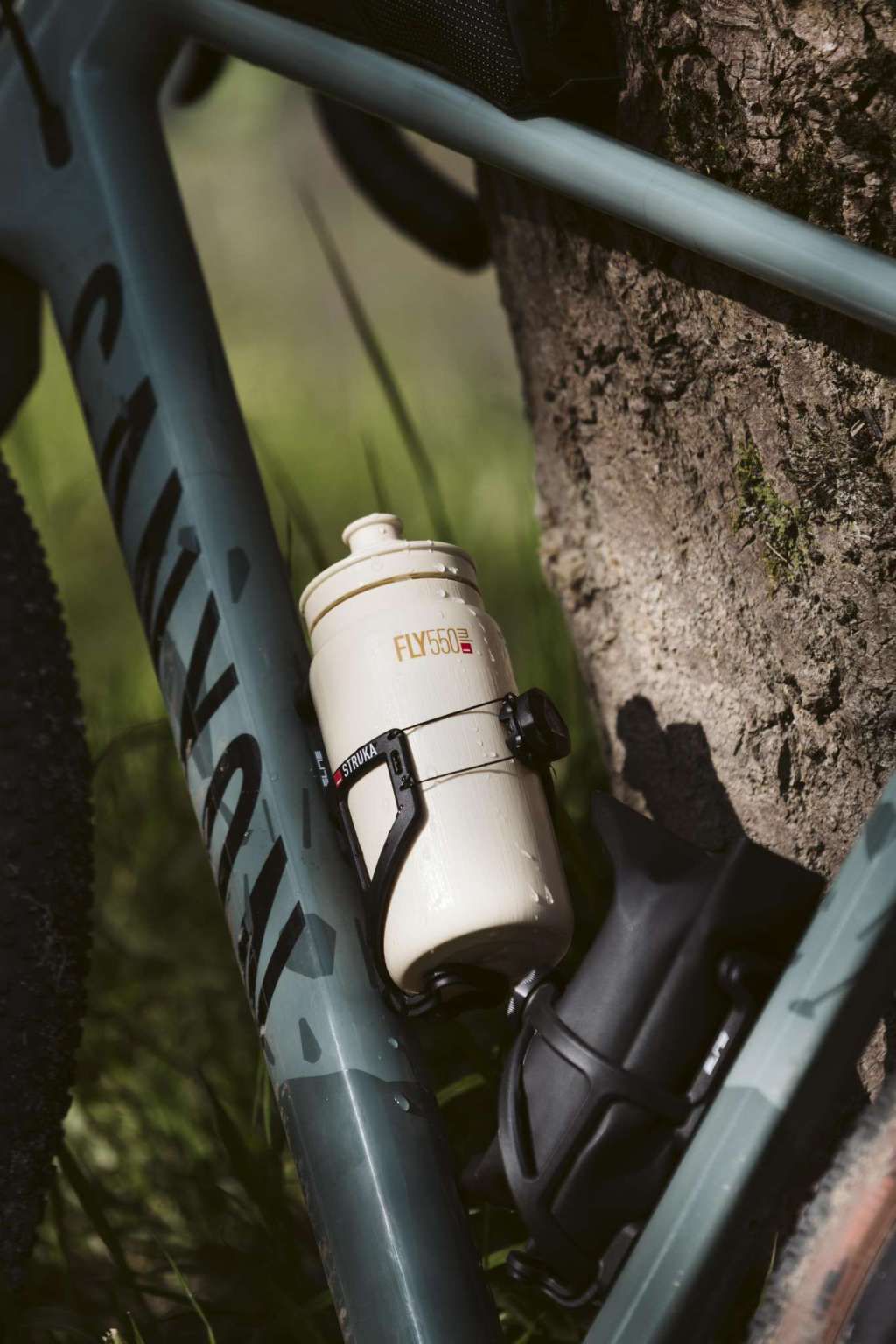 Bidon Fly Tex / beige / 550 ml, 51 g, Durchmesser 74 mm