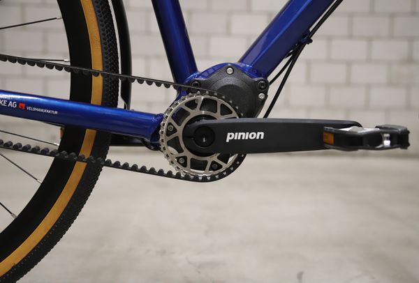 DAILY QUEST Pinion City- und Alltagsvelo / saphir blau glanz / 53 CM